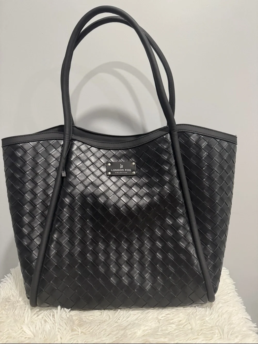 London Fog Black Woven Tote
